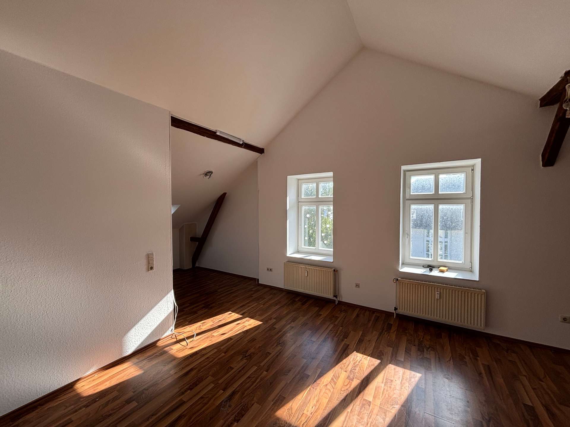 Bild - Singlewohnung im Dachgeschoss